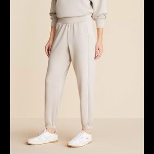 Lou & Grey Scubasoft Joggers Pants - Seagull Gray